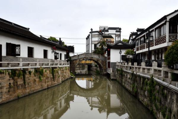 湖南高铁职院：优秀校友王笑冰获评2023年全国“最美铁路人”